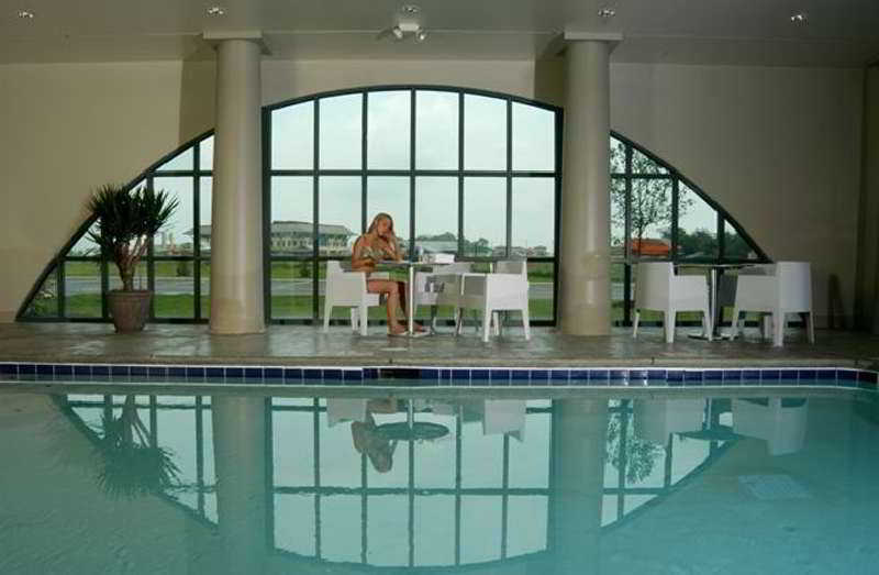 Holiday Inn - Cincinnati - Liberty Way By Ihg West Chester Extérieur photo