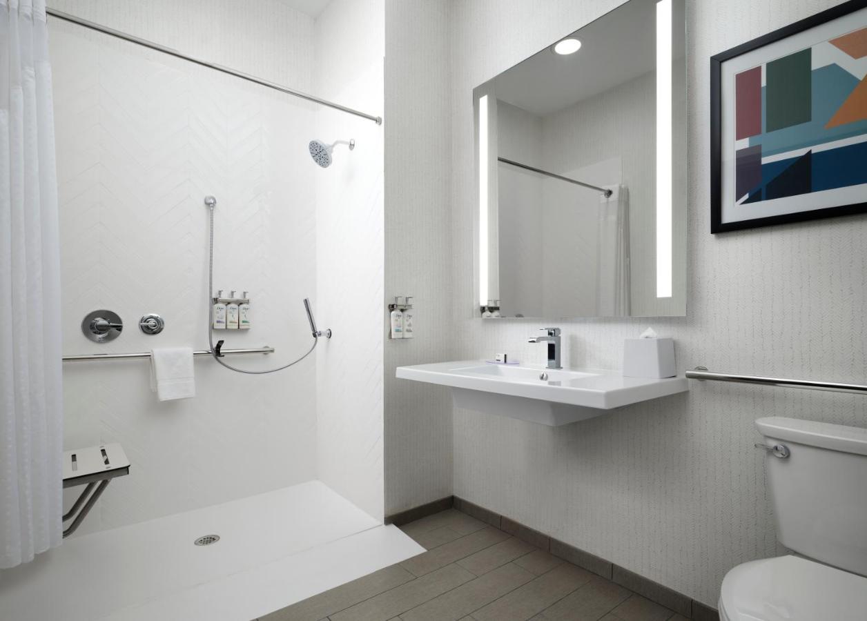 Holiday Inn - Cincinnati - Liberty Way By Ihg West Chester Extérieur photo