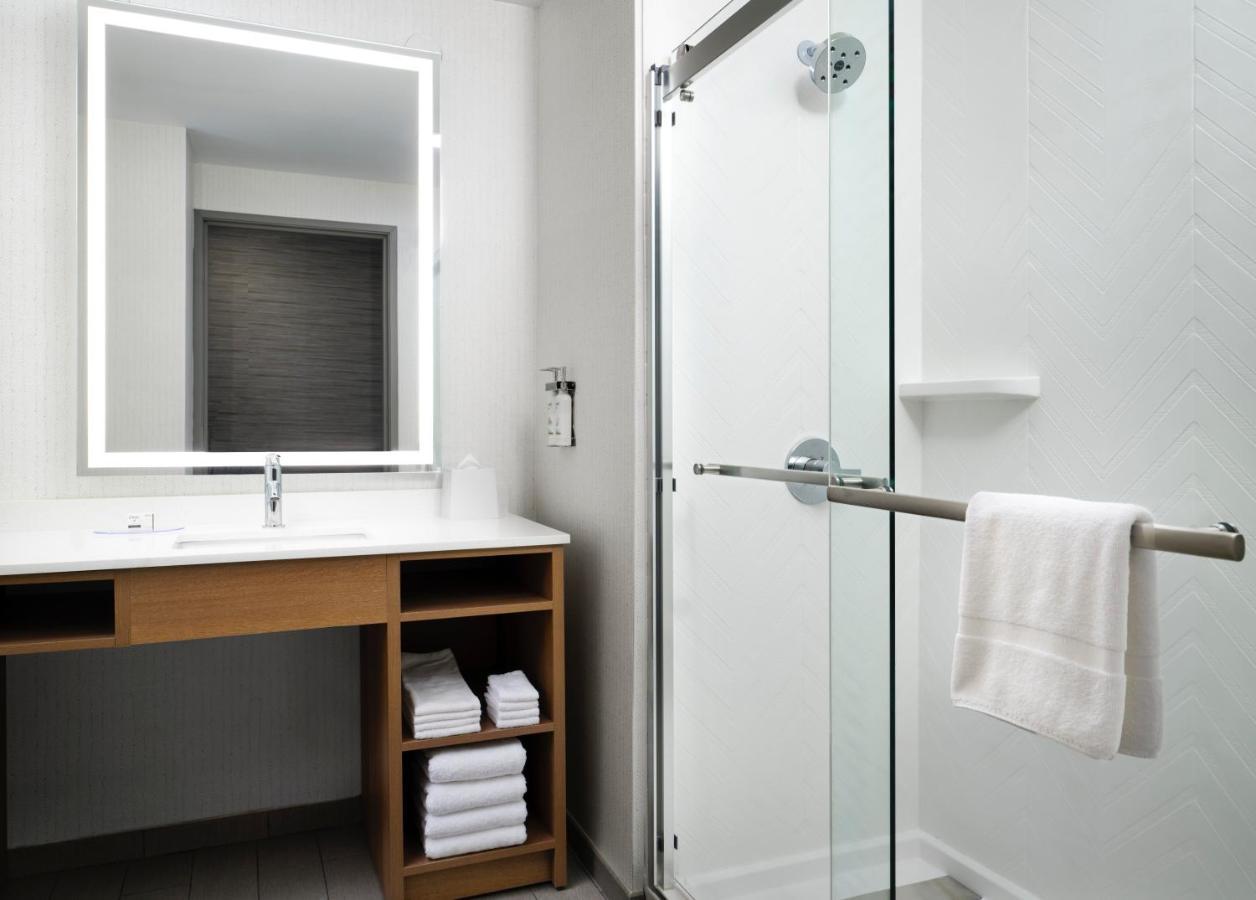 Holiday Inn - Cincinnati - Liberty Way By Ihg West Chester Extérieur photo
