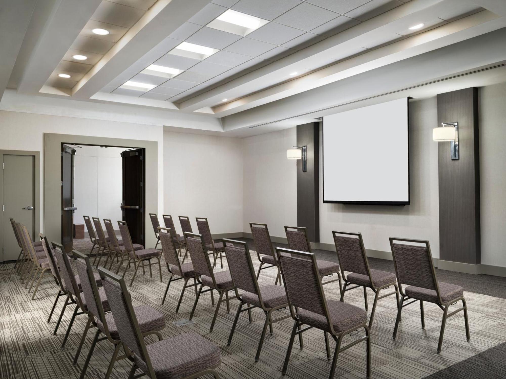 Holiday Inn - Cincinnati - Liberty Way By Ihg West Chester Extérieur photo